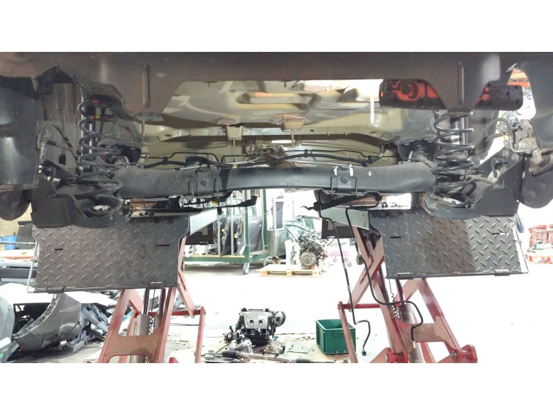 Recambio de puente trasero para peugeot 2008 ii (ud_, us_, uy_, uj_, ur_, uc_) 1.5 bluehdi 110 (udyhsk) referencia OEM IAM 16811