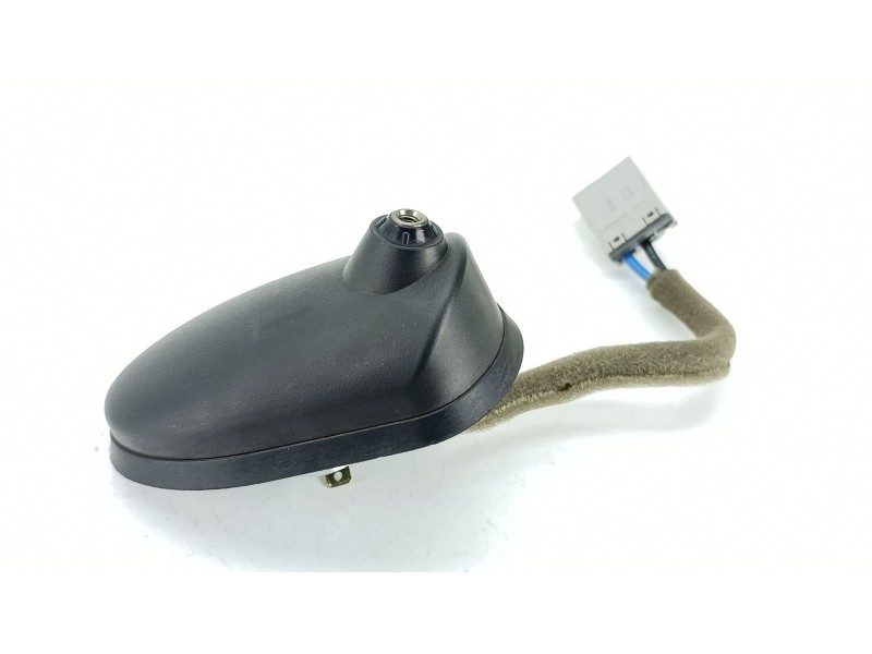 Recambio de base de antena para hyundai i20 ii (gb, ib) 1.2 referencia OEM IAM 96213C8150  