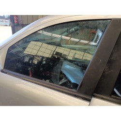 LUNA DELANTERA IZQUIERDA 