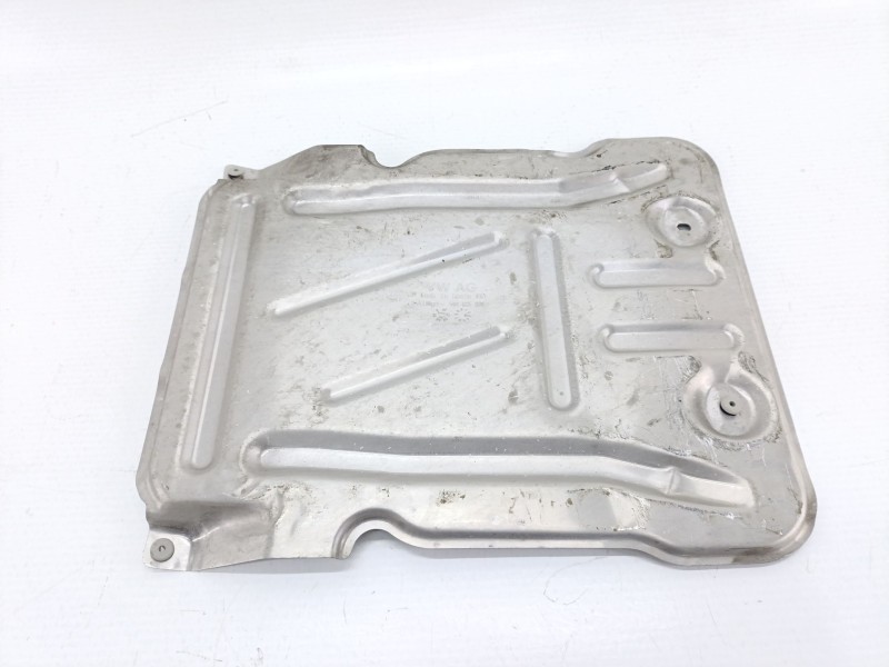 Recambio de cubrecarter para seat ateca (kh7, khp) 1.5 tsi referencia OEM IAM 5Q0825230K  