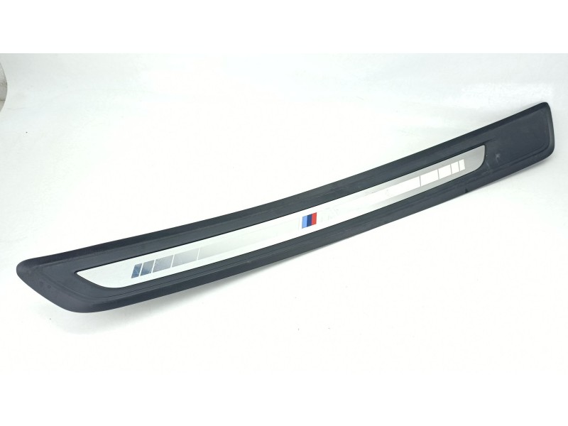 Recambio de moldura para bmw z4 roadster (g29) sdrive 20 i referencia OEM IAM 8073106  