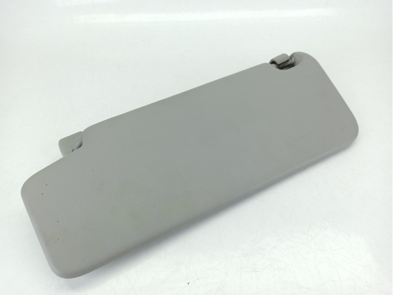 Recambio de parasol derecho para mercedes-benz clase c (w204) c 200 cdi (204.007, 204.006) referencia OEM IAM A20481006107K67  