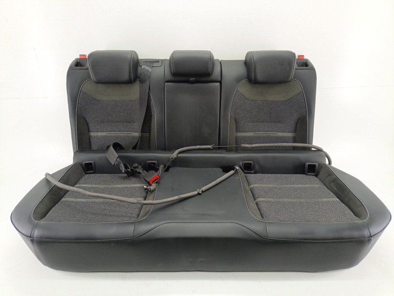 Recambio de asientos traseros para seat ateca (kh7, khp) 1.5 tsi referencia OEM IAM 5Q0835321J  