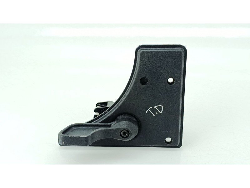 Recambio de maneta interior trasera derecha para peugeot boxer furgoneta 2.2 bluehdi 140 referencia OEM IAM 242609  