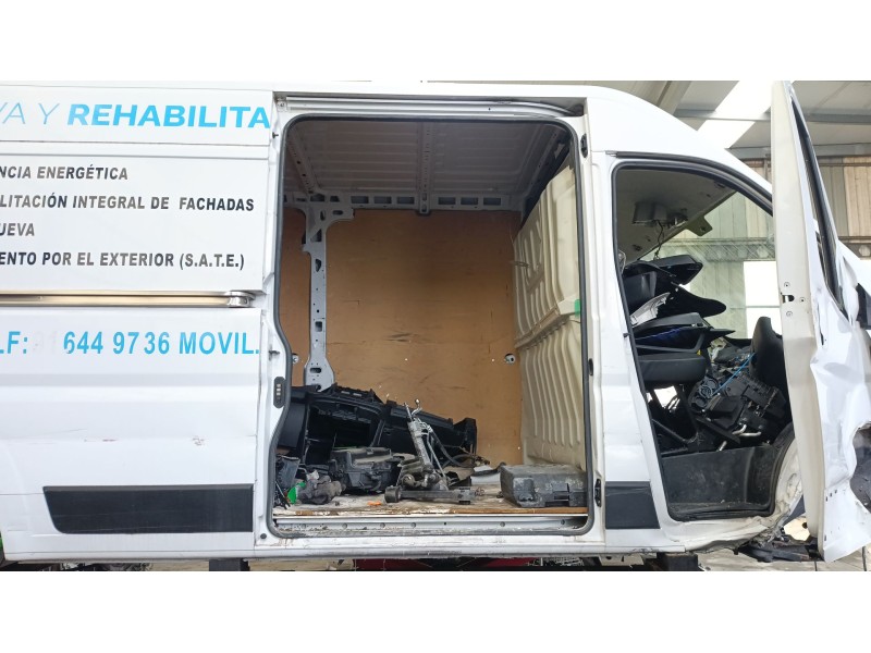 Recambio de gomas contorno puerta para peugeot boxer furgoneta 2.2 bluehdi 140 referencia OEM IAM 902471  