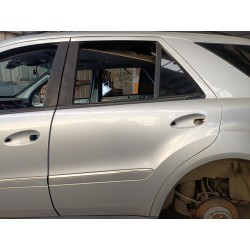 PUERTA TRASERA IZQUIERDA 