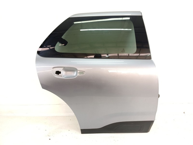 Recambio de puerta trasera derecha para citroën c4 cactus 1.2 thp 110 referencia OEM IAM 9821336180  