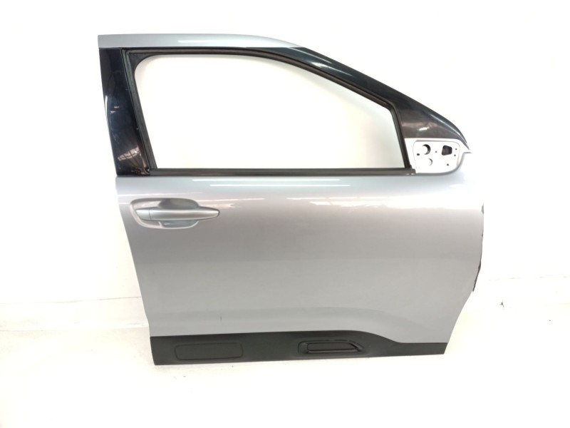 Recambio de puerta delantera derecha para citroën c4 cactus 1.2 thp 110 referencia OEM IAM 9821324480  