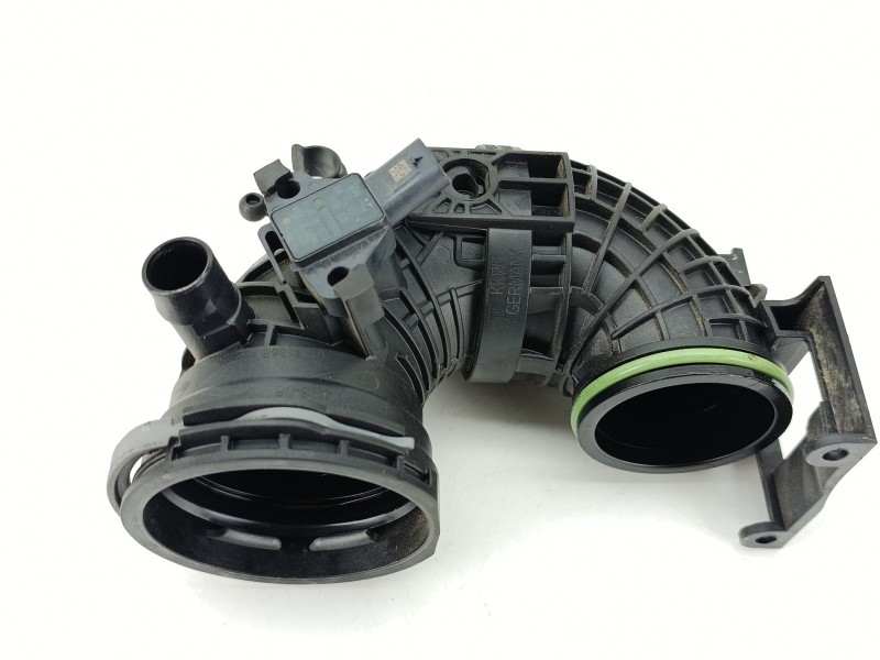 Recambio de tubo aspiracion admision para seat leon sportstourer (kl8, kld) 1.5 etsi referencia OEM IAM 4E145641M  