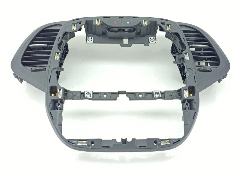 Recambio de aireador central para renault captur i (j5_, h5_) 0.9 tce 90 referencia OEM IAM 682602532R  