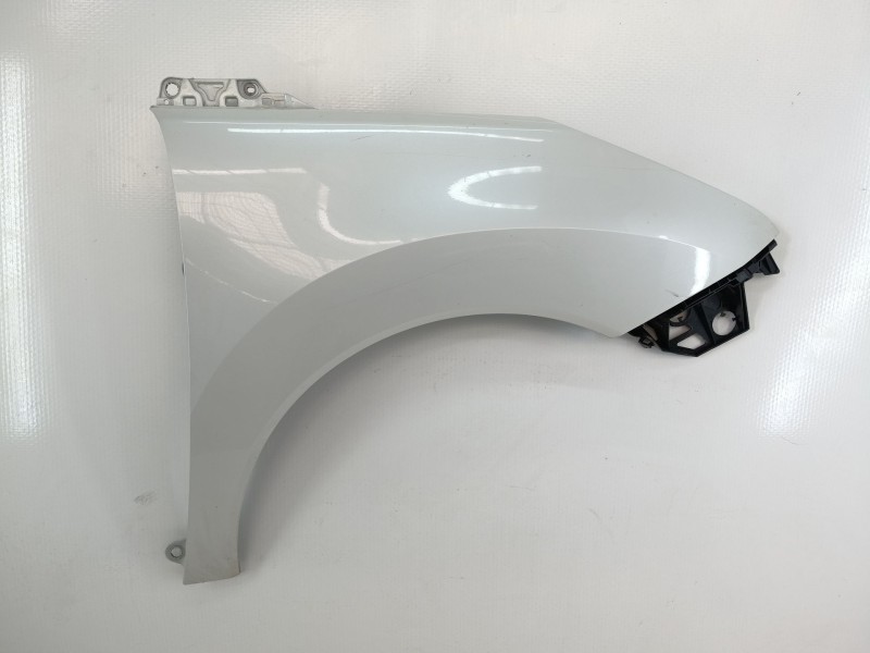 Recambio de aleta delantera derecha para peugeot 3008 i monospace (0u_) 2.0 hdi referencia OEM IAM 7841Z1  