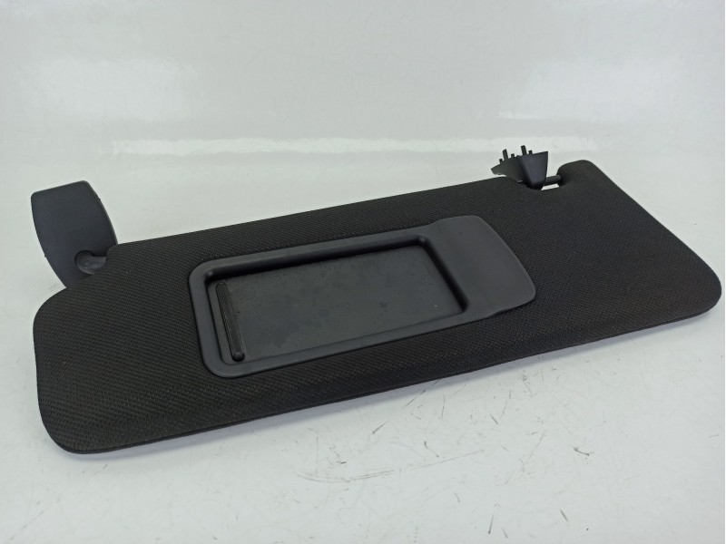 Recambio de parasol izquierdo para bmw 5 touring (f11) 535 d referencia OEM IAM 51168038105  