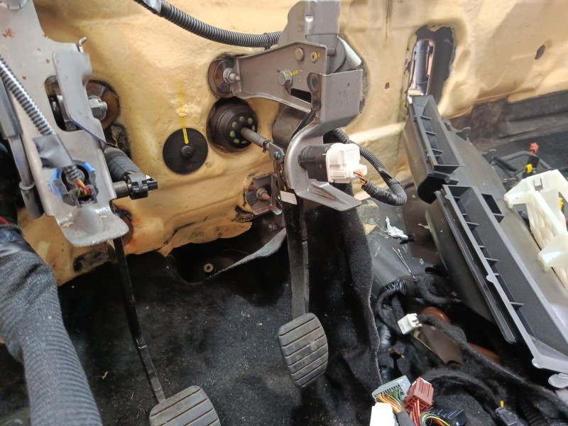 Recambio de pedal freno para renault captur i (j5_, h5_) 0.9 tce 90 referencia OEM IAM 465013423R  