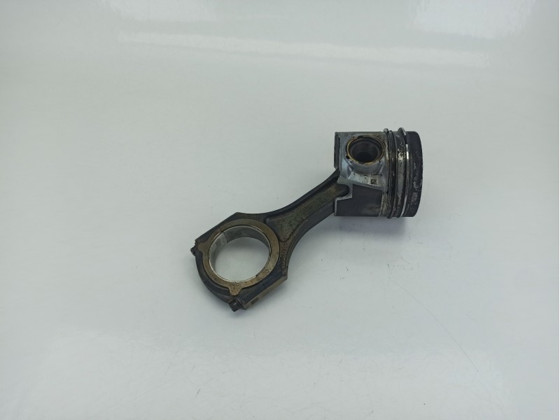 Recambio de biela para mercedes-benz sprinter 3-t furgoneta (b906) 213 cdi (906.611, 906.613) referencia OEM IAM A6510300020  