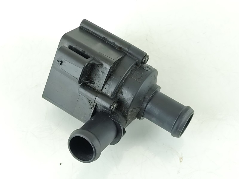 Recambio de bomba agua para seat leon st (5f8) 1.6 tdi referencia OEM IAM 5Q0121591  