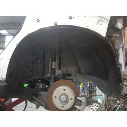 PASO DE RUEDA TRASERO IZQUIERDO YQ00240180 