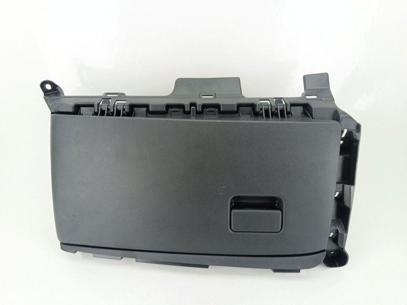 Recambio de guantera para toyota yaris (_p21_, _pa1_, _ph1_) 1.5 (mxpa11) referencia OEM IAM 55550K0030  