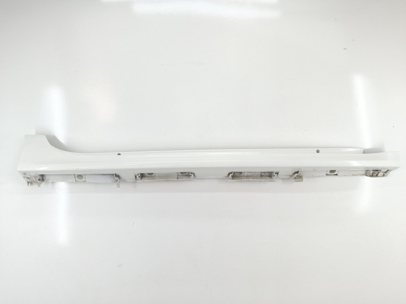 Recambio de faldon lateral para toyota yaris (_p21_, _pa1_, _ph1_) 1.5 (mxpa11) referencia OEM IAM 758510D100  