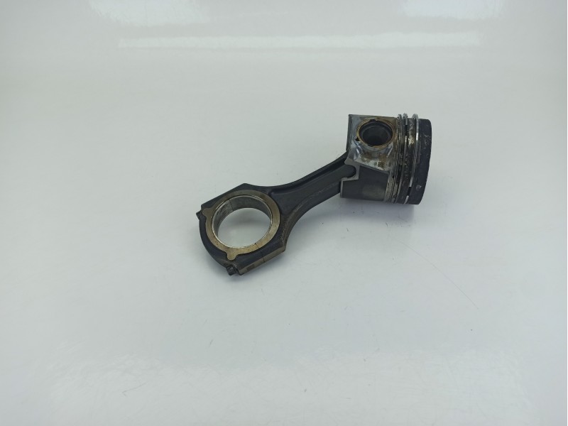 Recambio de biela para mercedes-benz sprinter 3-t furgoneta (b906) 213 cdi (906.611, 906.613) referencia OEM IAM A6510300020  