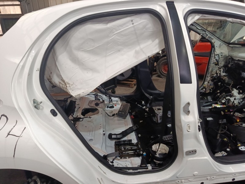 Recambio de gomas contorno puerta para toyota yaris (_p21_, _pa1_, _ph1_) 1.5 (mxpa11) referencia OEM IAM   