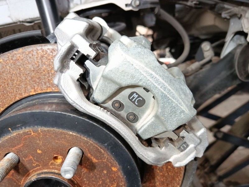 Recambio de pinza freno trasera derecha para toyota yaris (_p21_, _pa1_, _ph1_) 1.5 (mxpa11) referencia OEM IAM 47830K0010  