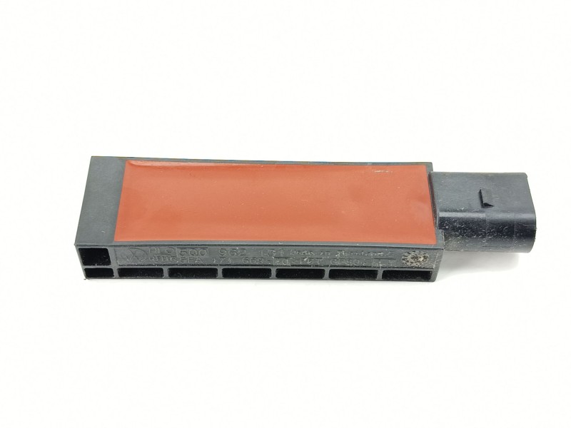 Recambio de antena para seat ateca (kh7, khp) 1.5 tsi referencia OEM IAM 5Q0962131  