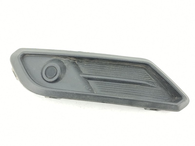 Recambio de moldura para seat ateca (kh7, khp) 1.5 tsi referencia OEM IAM 575807056A  