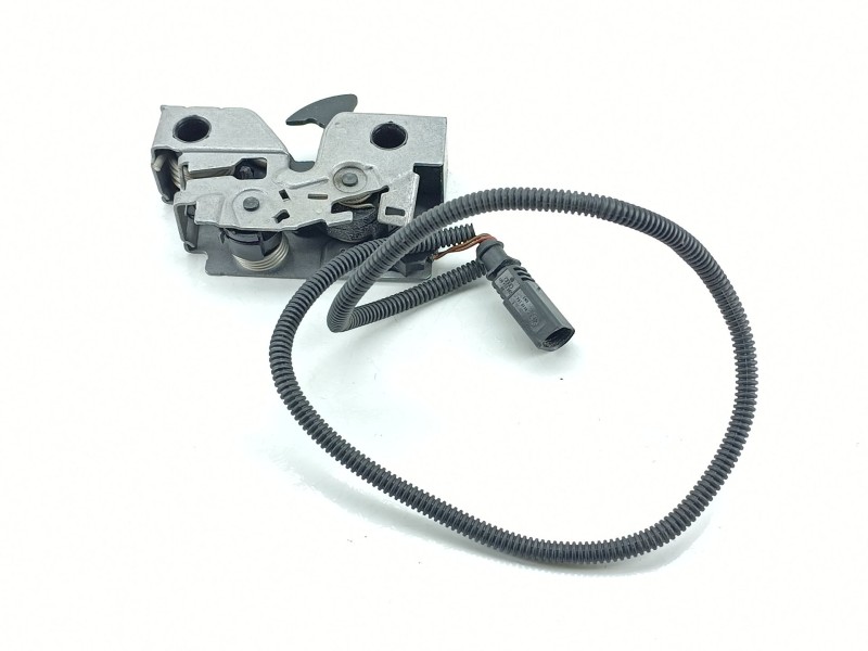 Recambio de cerradura capot para seat ateca (kh7, khp) 1.5 tsi referencia OEM IAM 575823509A  