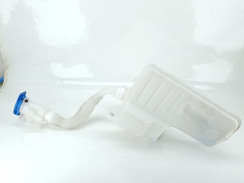 Recambio de deposito limpia para seat ateca (kh7, khp) 1.5 tsi referencia OEM IAM 5Q0955448AJ  