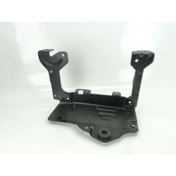 SOPORTE ALTERNADOR 4M0907908B 