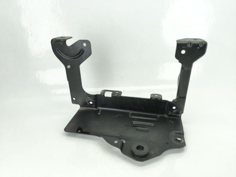 Recambio de soporte alternador para audi q7 (4mb, 4mg, 4mq) 3.0 60 tfsi e quattro referencia OEM IAM 4M0907908B  