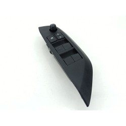 MANDO ELEVALUNAS DELANTERO IZQUIERDO 840400D020 