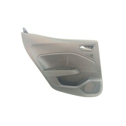 GUARNECIDO PUERTA TRASERA IZQUIERDA 829A11818R 