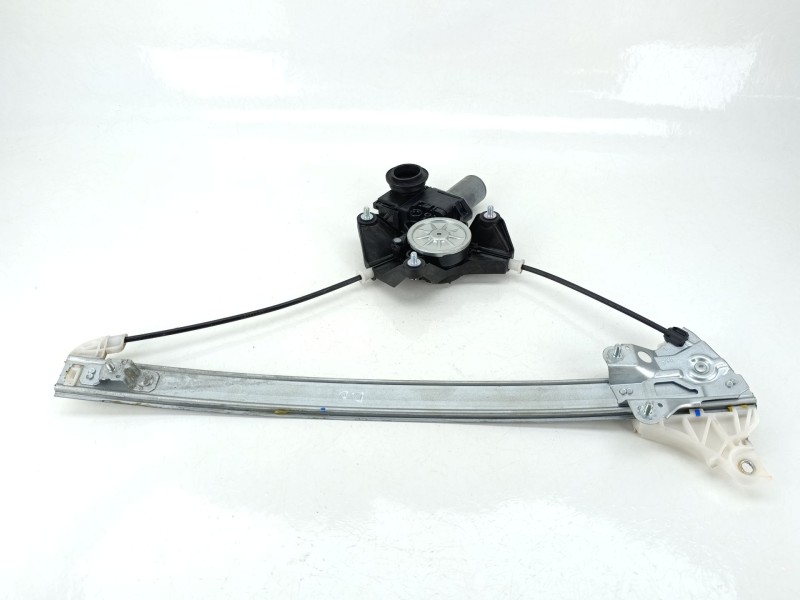 Recambio de elevalunas delantero derecho para toyota yaris (_p21_, _pa1_, _ph1_) 1.5 (mxpa11) referencia OEM IAM 69810K0010  