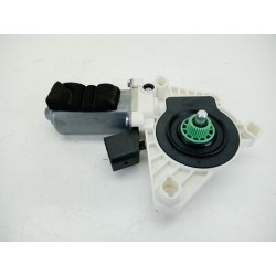 MOTOR ELEVALUNAS DELANTERO IZQUIERDO A2078200542 