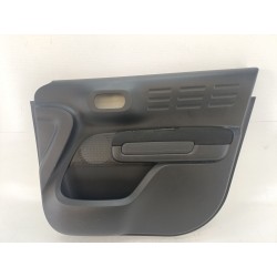 GUARNECIDO PUERTA DELANTERA DERECHA 475853623 