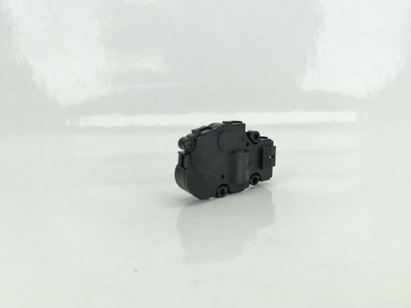 Recambio de motor apertura trampillas climatizador para audi q7 (4mb, 4mg, 4mq) 3.0 60 tfsi e quattro referencia OEM IAM EGP0001