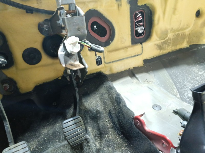 Recambio de pedal freno para renault clio iv (bh_) 0.9 tce 90 referencia OEM IAM 465013423R  