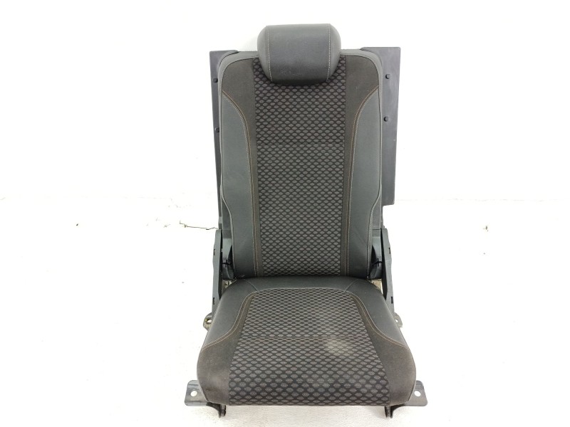 Recambio de asientos tercera fila para opel zafira tourer c (p12) 1.6 cdti (75) referencia OEM IAM 13274067  