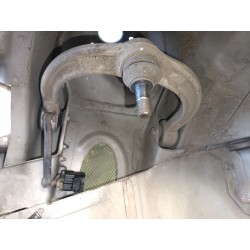 BRAZO SUSPENSION SUPERIOR DELANTERO IZQUIERDO 