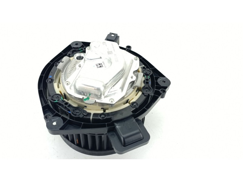 Recambio de ventilador calefaccion para bmw z4 roadster (g29) sdrive 20 i referencia OEM IAM T8746060A  