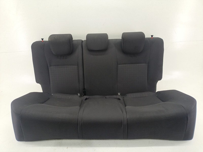 Recambio de asientos traseros para toyota yaris (_p13_) 1.0 (ksp130_) referencia OEM IAM 715030D630  