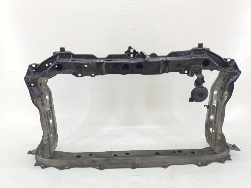 Recambio de panel frontal para toyota yaris (_p13_) 1.0 (ksp130_) referencia OEM IAM   