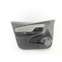 GUARNECIDO PUERTA DELANTERA IZQUIERDA 676200DK10C4 