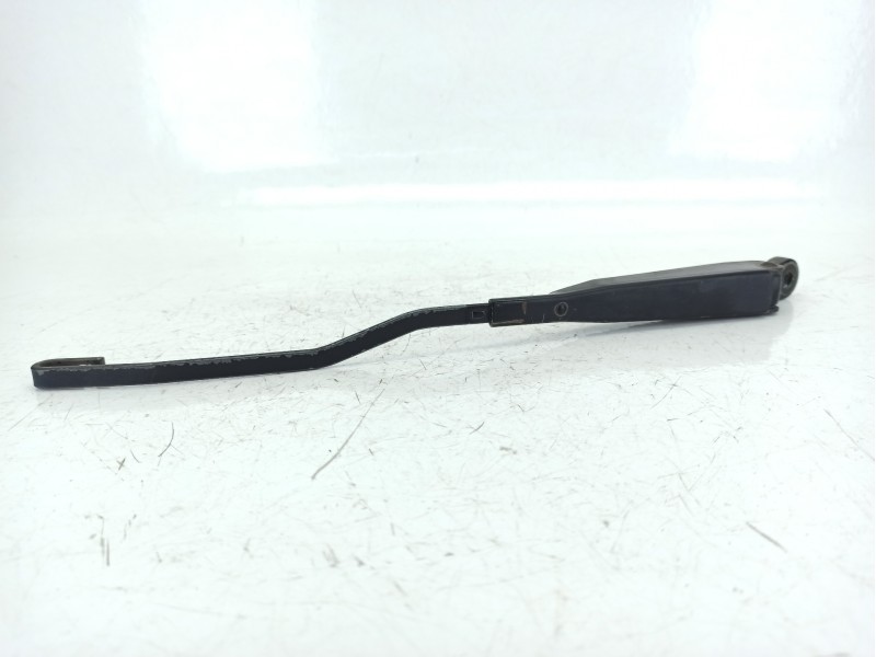 Recambio de brazo limpia trasero para jeep grand cherokee ii (wj, wg) 3.1 td 4x4 referencia OEM IAM 55155123  