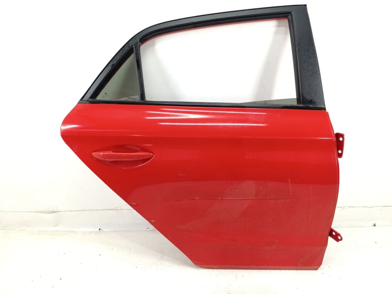 Recambio de puerta trasera derecha para hyundai i20 ii (gb, ib) 1.0 t-gdi referencia OEM IAM 77004C8000  
