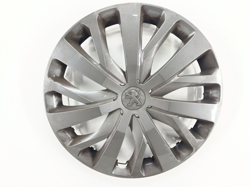 Recambio de tapacubos para peugeot rifter 1.5 bluehdi 130 referencia OEM IAM 9852195577  