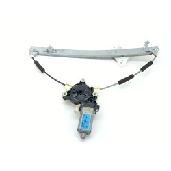 ELEVALUNAS DELANTERO DERECHO 82404C7010 