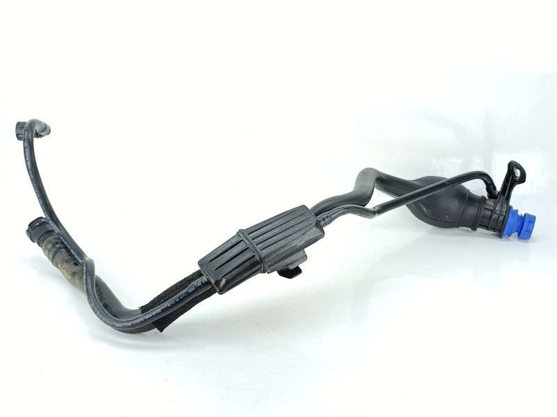 Recambio de deposito adblue para peugeot rifter 1.5 bluehdi 130 referencia OEM IAM 9815705980  