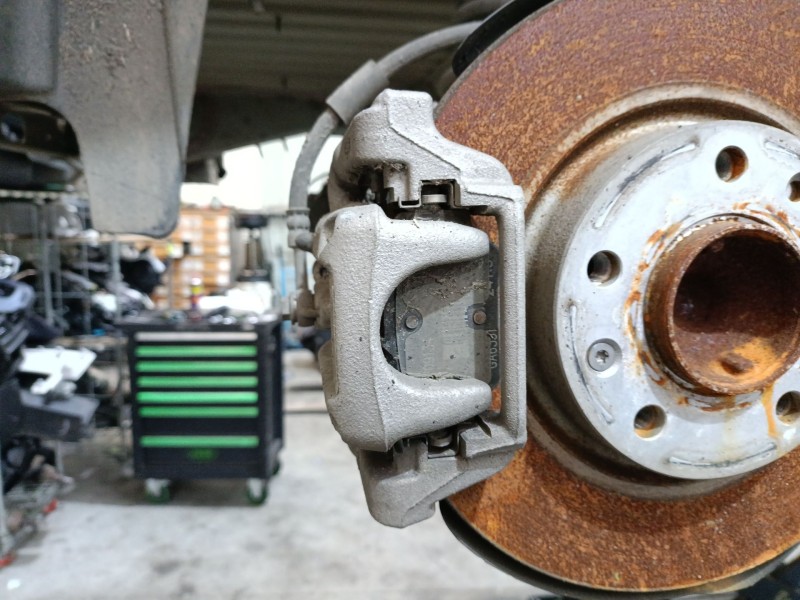 Recambio de pinza freno trasera derecha para peugeot rifter 1.5 bluehdi 130 referencia OEM IAM 1692649680  